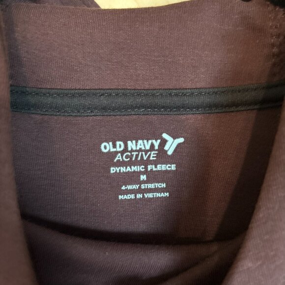 NWT Old Navy Active Dynamic Fleece Pullover Hoodie M Medium Maroon - Picture 4 of 7